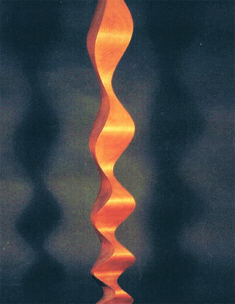 Sinus Stele, 2001, Yrokoholz, 120 x 11 x 11 cm